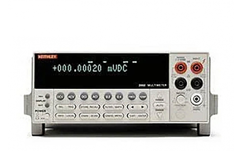 Keithley 2002 系列：配有扫描功能的 8½ 位万用表